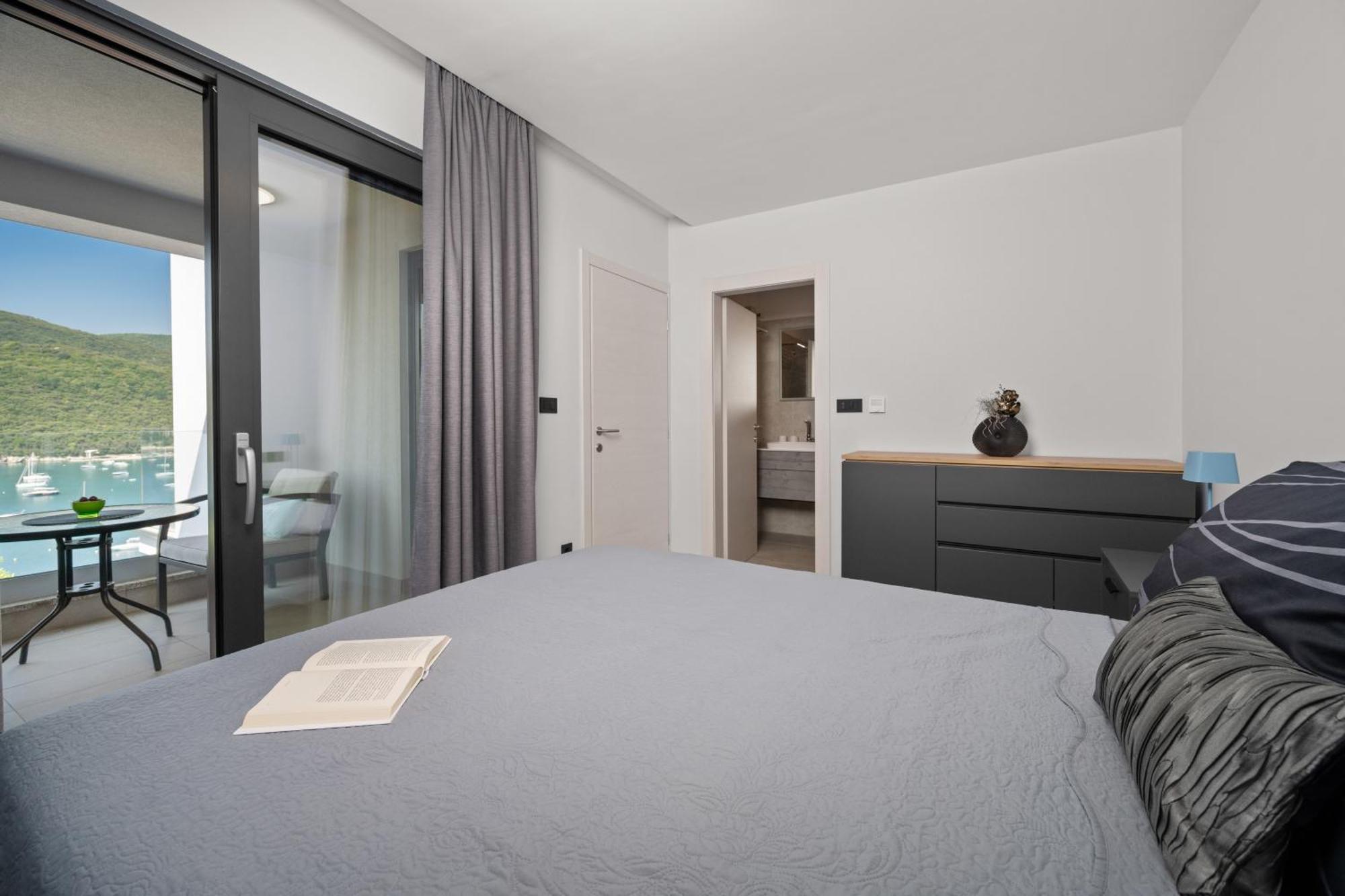 Apartment Mirella 2 Rabac Exterior photo